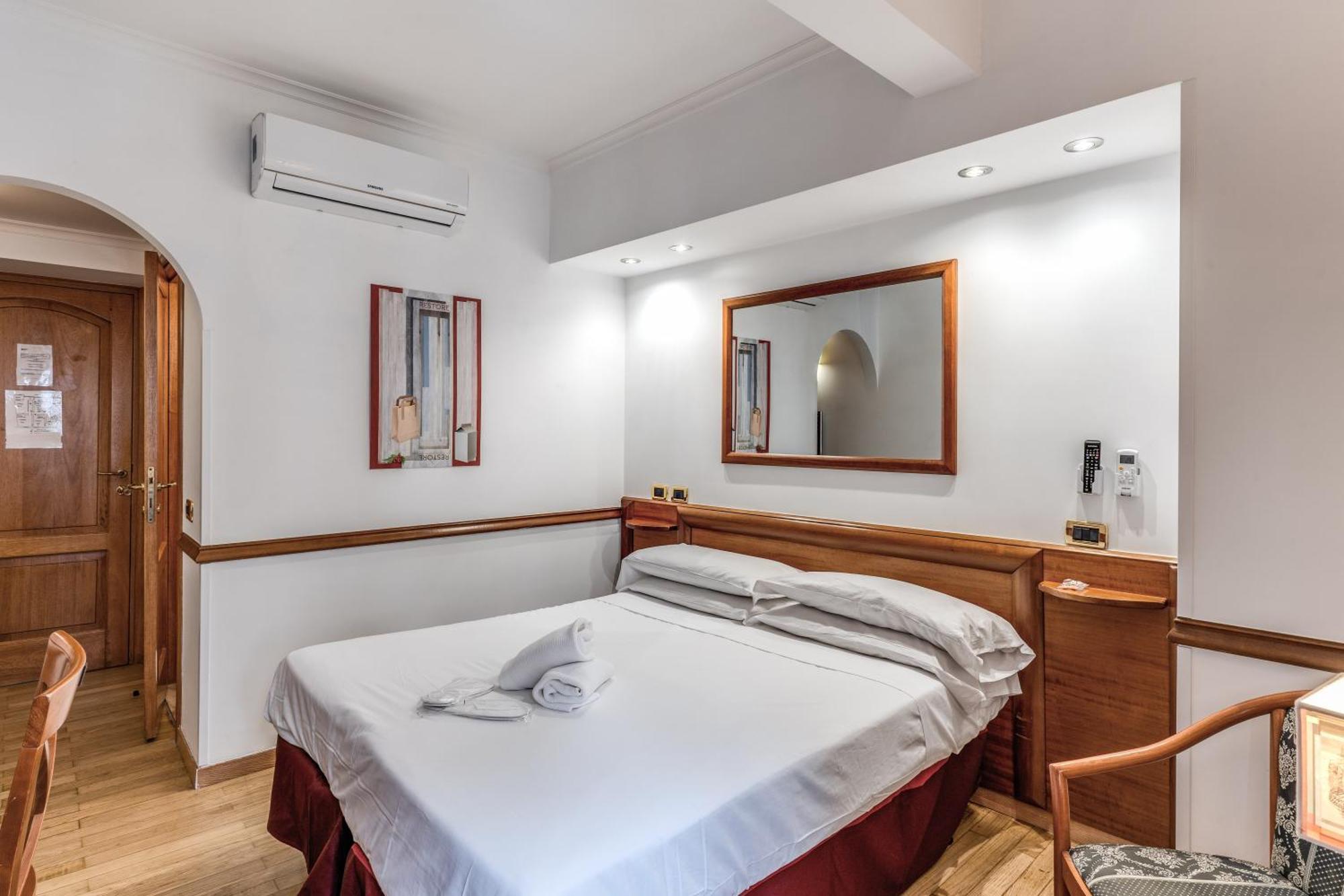 Santa Prassede Hotel