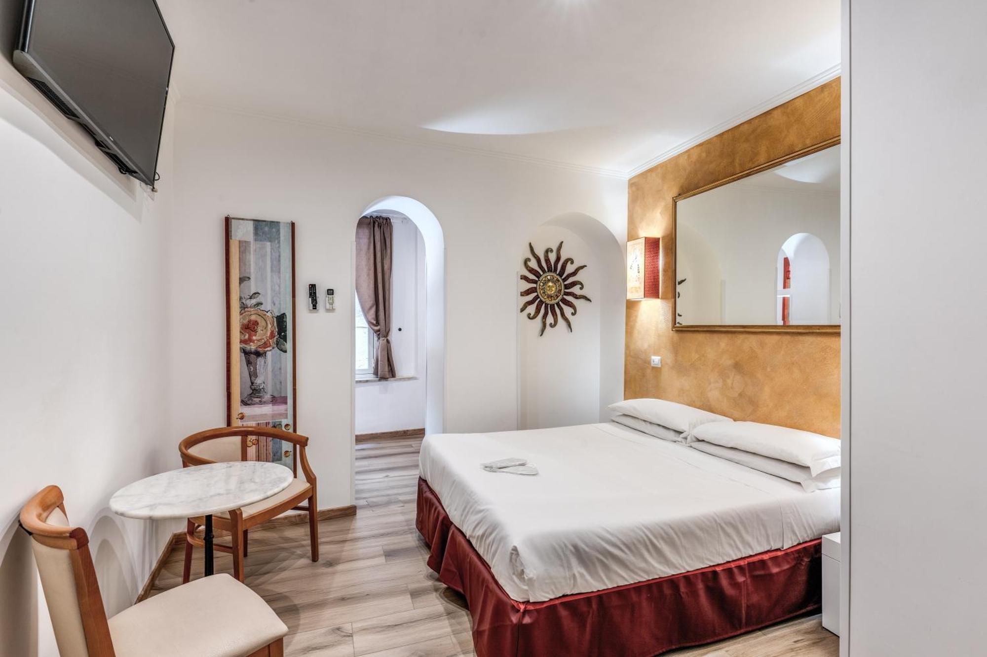 Hotel Santa Prassede 2*