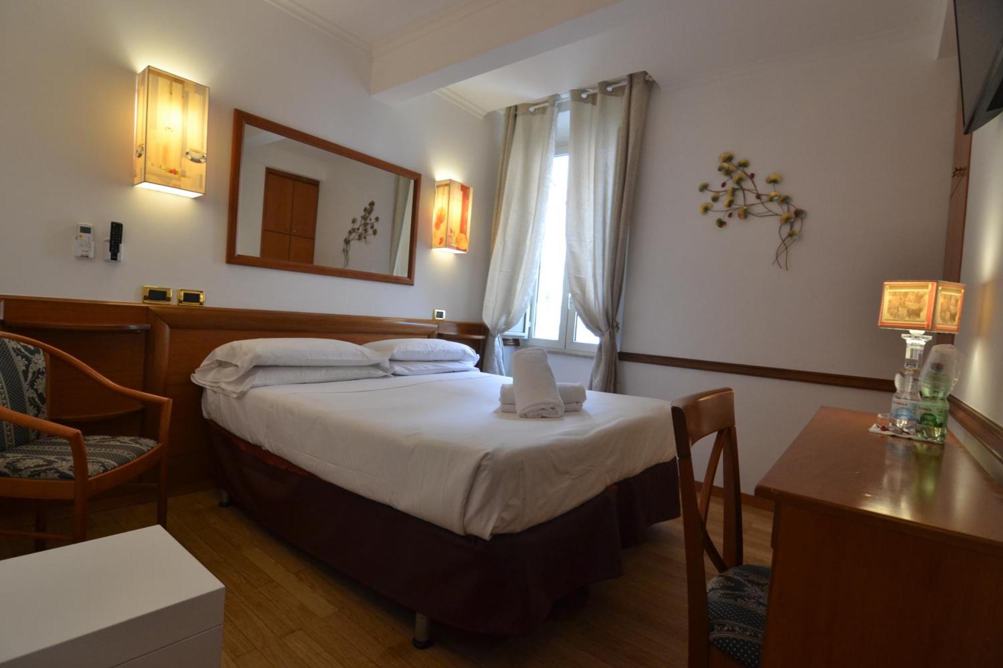 Santa Prassede 2* Roma