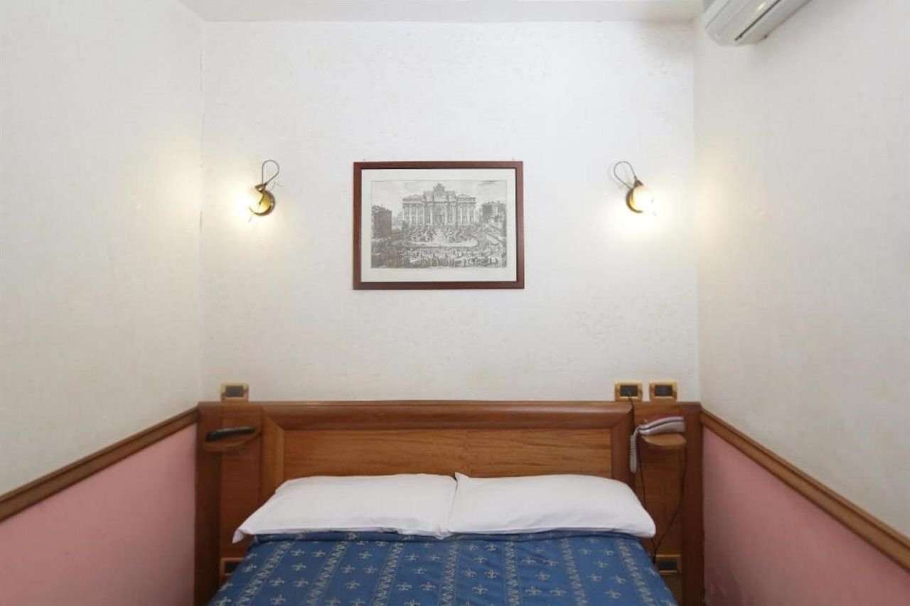 Hotel Santa Prassede Roma